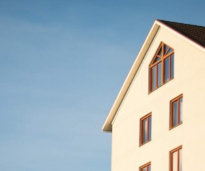Sie möchten Ihre Immobilie VERKAUFEN oder VERMIETEN? You would like to SELL or RENT your property? Sie möchten Ihre Immobilie VERKAUFEN oder VERMIETEN? You would like to SELL or RENT your property?