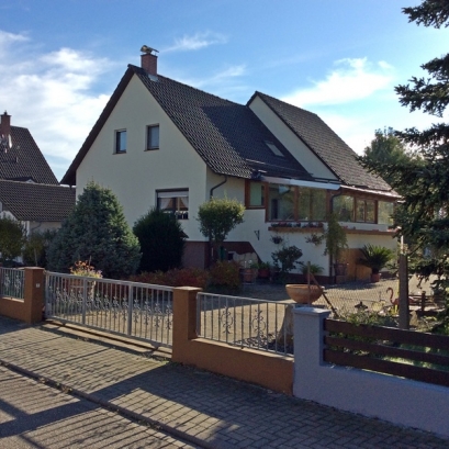 Wohnhaus auf großem Grundstück Kehl OT Wohnhaus auf großem Grundstück Kehl OT