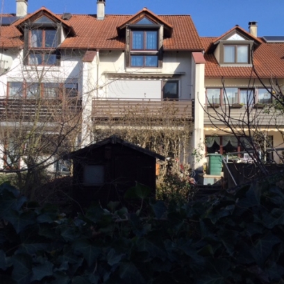 Reihenhaus mit kleinem Garten in Kehl