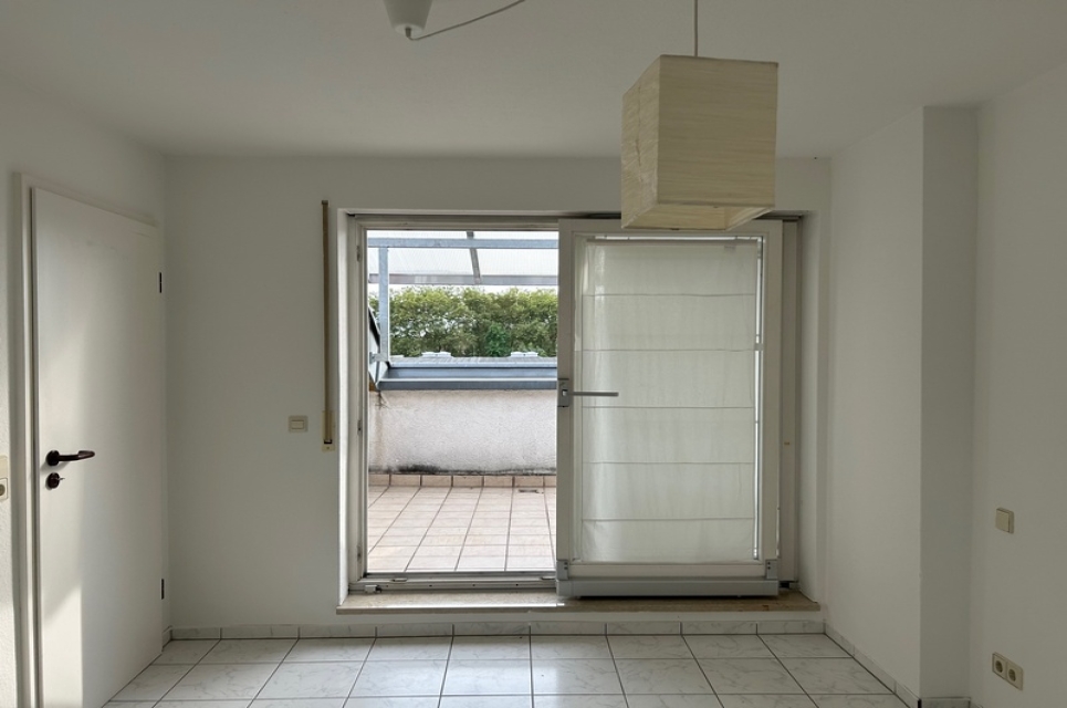 3-Zimmer-DG-Maisonette-Wohnung buy